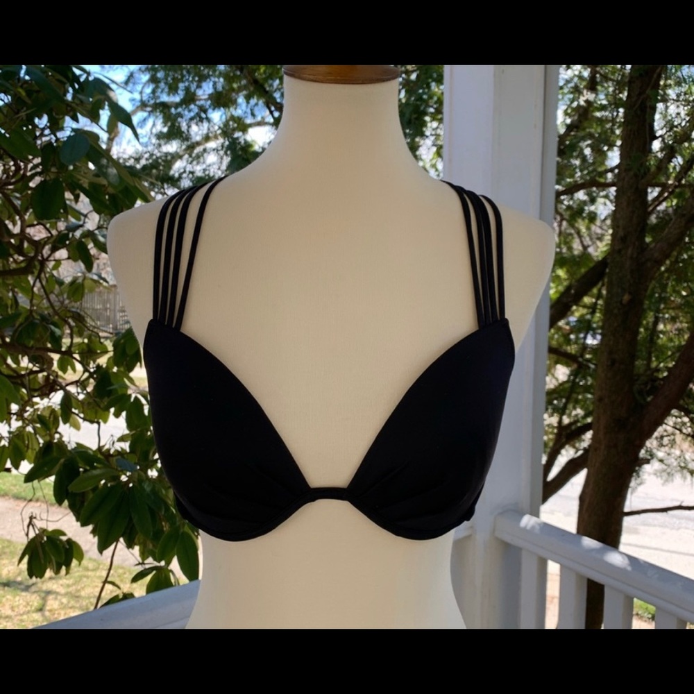 VS Fabulous Triangle Bikini Top Push Up Black 34D